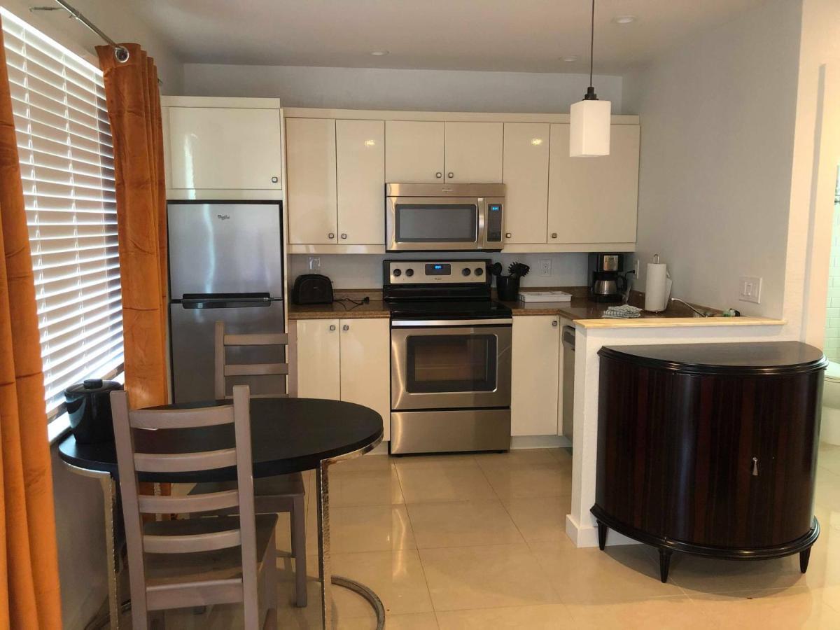 Captiva Beach Resort Point O'Rocks Екстериор снимка