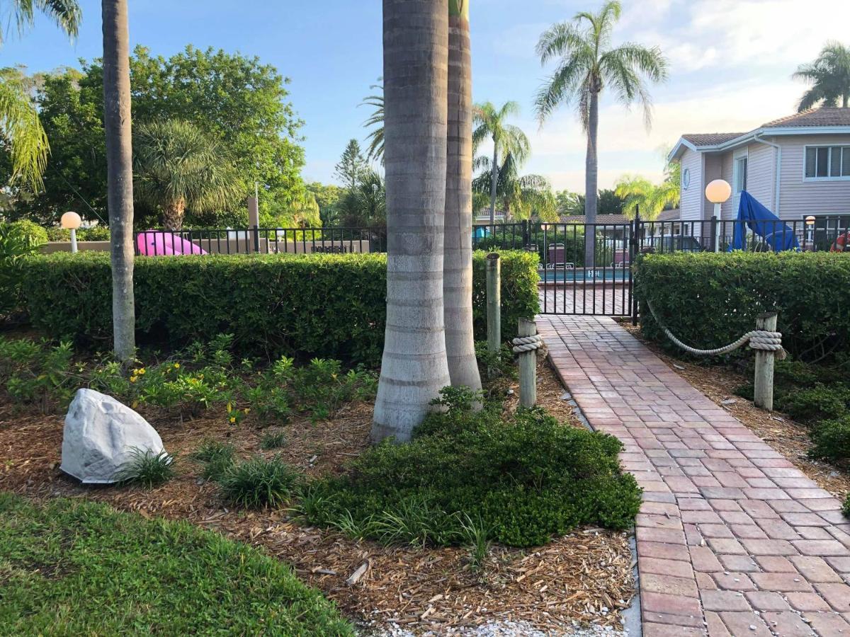 Captiva Beach Resort Point O'Rocks Екстериор снимка