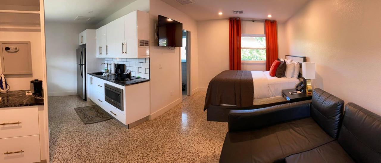 Captiva Beach Resort Point O'Rocks Екстериор снимка
