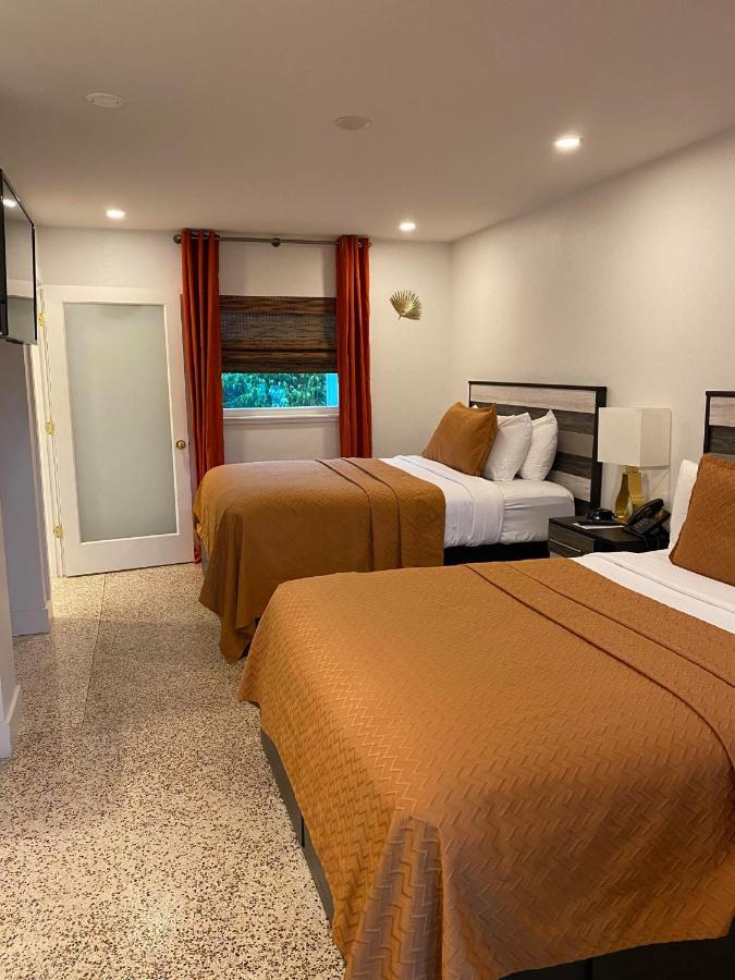 Captiva Beach Resort Point O'Rocks Екстериор снимка